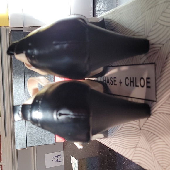 Women's shoes - Picture 3 of 5